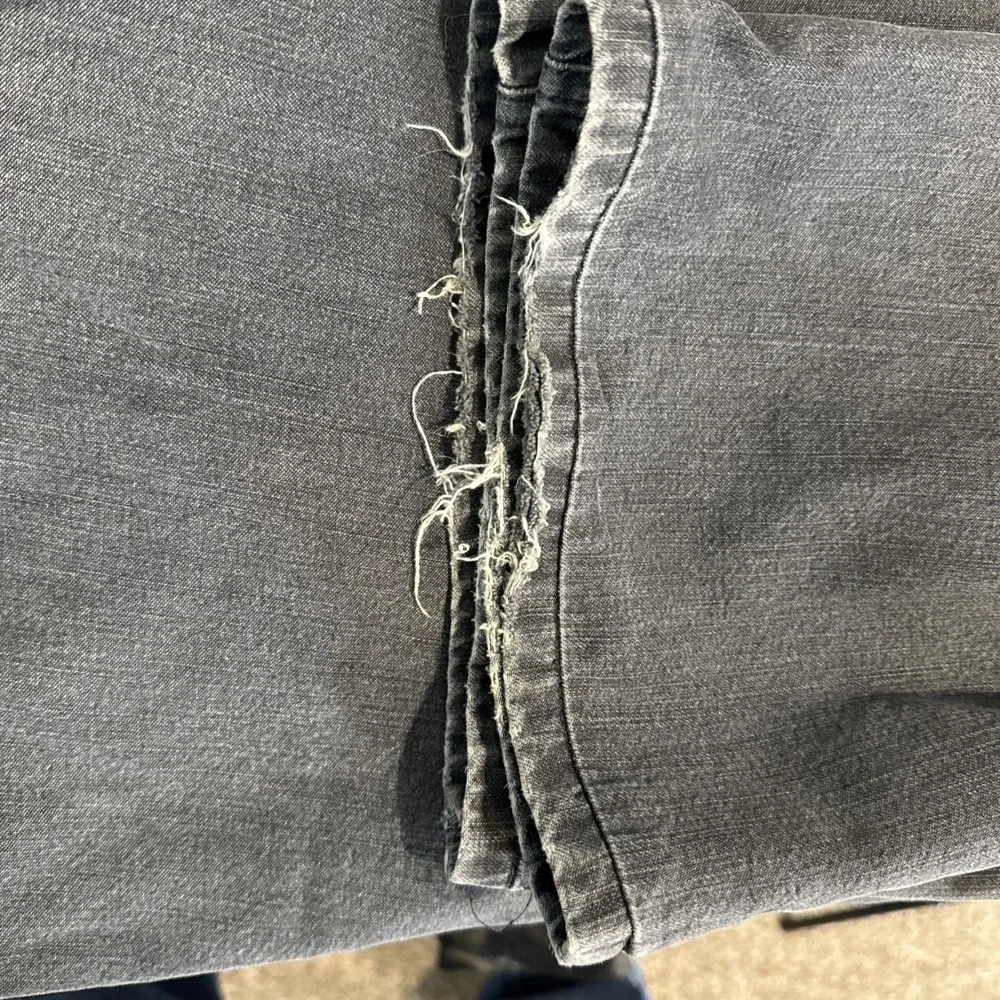 Hiltl Relax Jeans Mens 41 X 27 Gray Tapered Leg Worn‎ Hems Made In Germany
